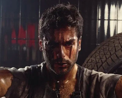 Бурак Озчивит. Самая красивая девушка Стамбула